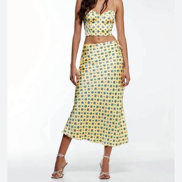 Zara Green and White A-Line Midi Skirt Set